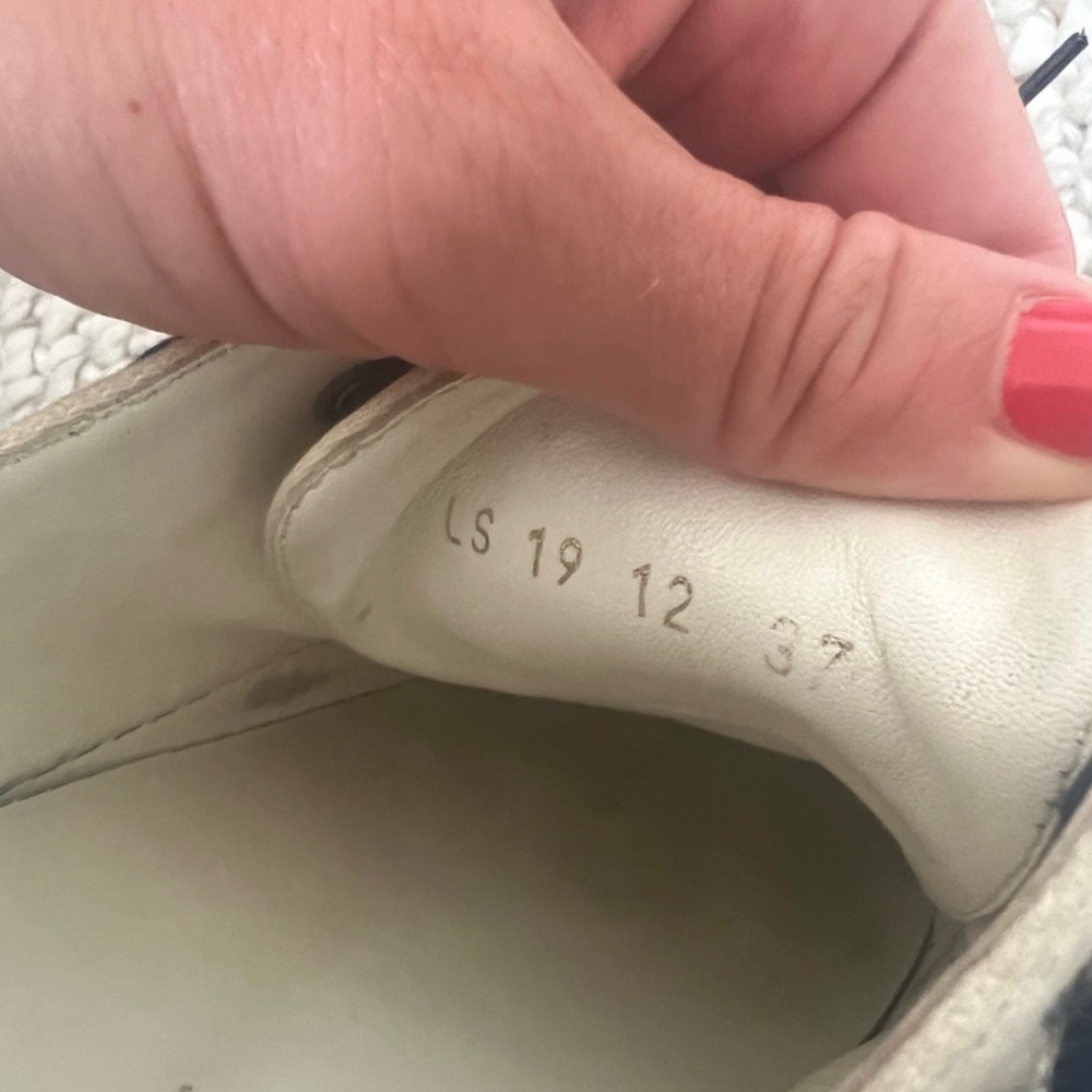 Christian Dior Sneakers - Picture 6 of 7